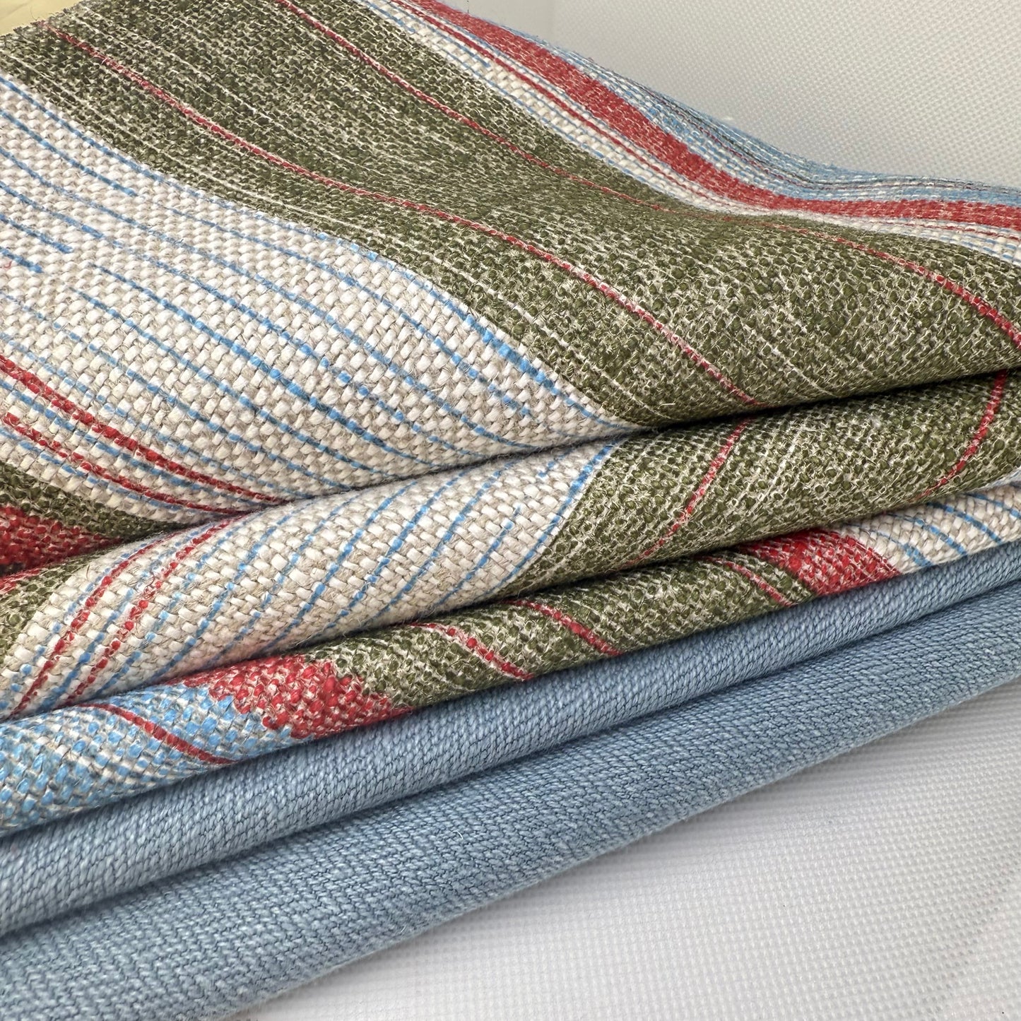 DYI Cushion Cover Set: Fermoie fabric