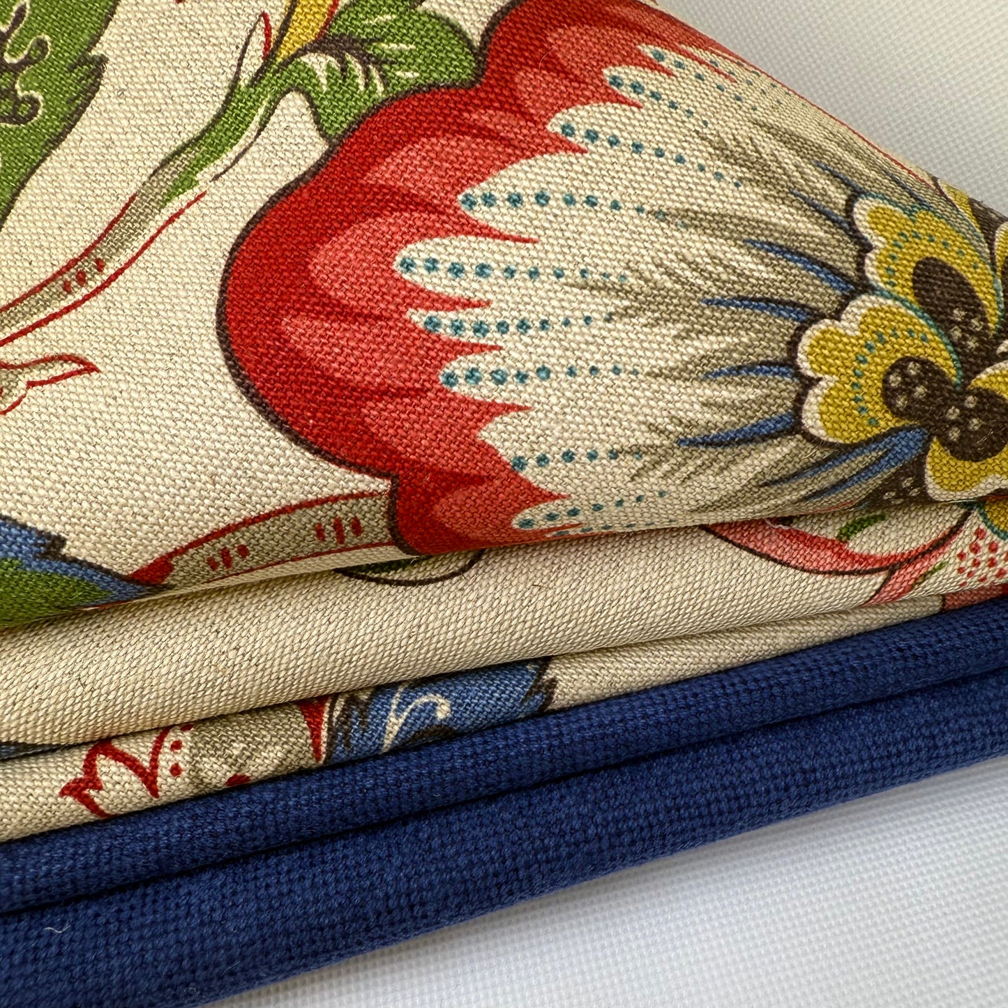 DYI Cushion Cover Set: Random Top Design Fabric