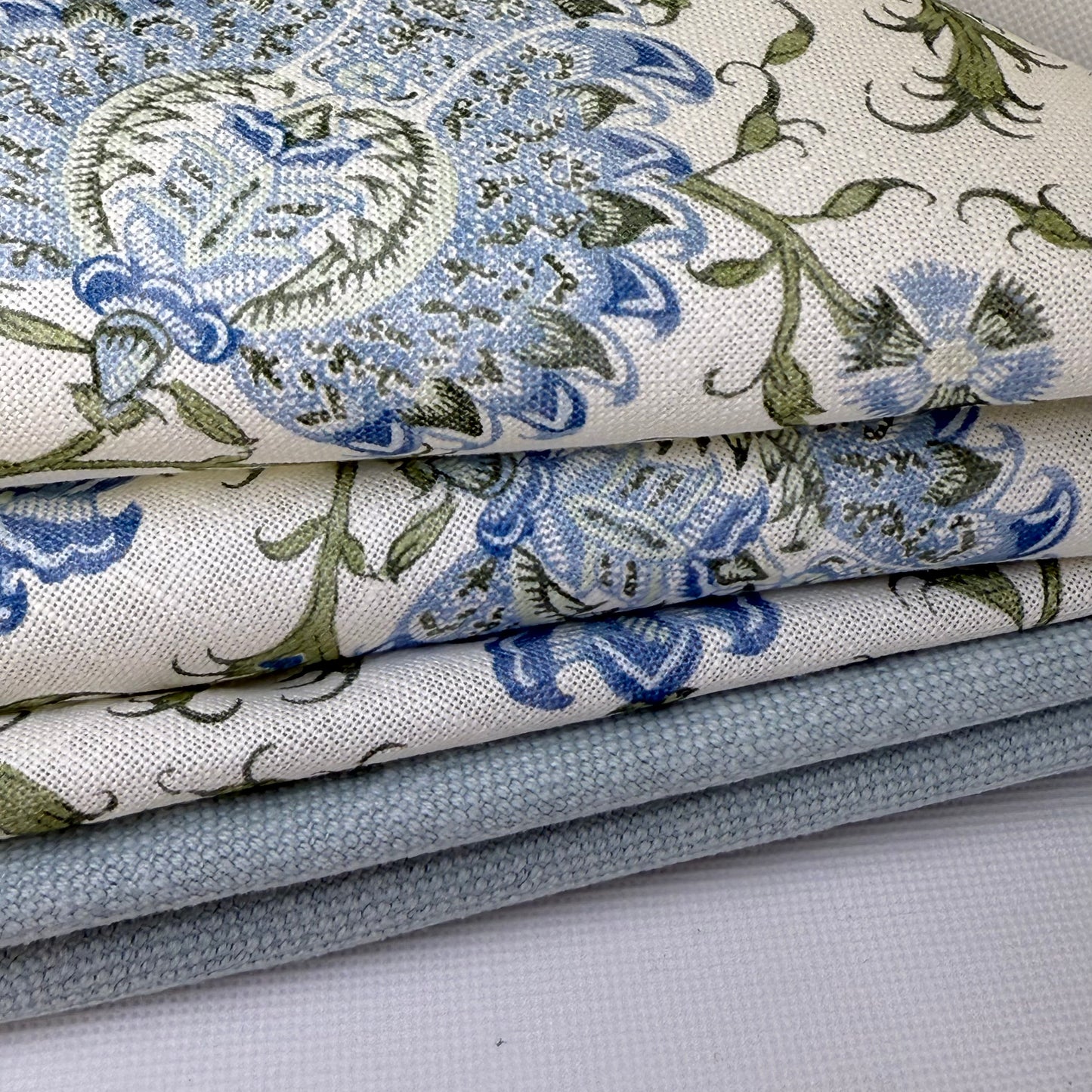 DYI Cushion Cover Set: Random Top Design Fabric