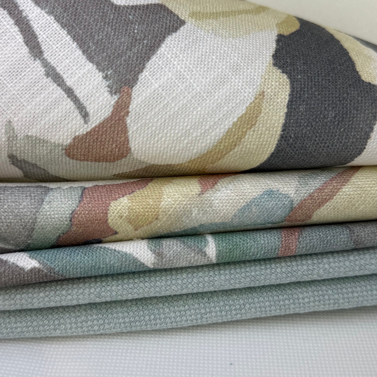DIY Piped Cushion Cover Set: Colefax&Fowler / Jane Churchill Fabric